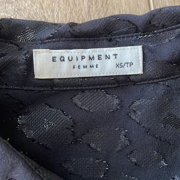 Equipment button down blouse - Picture 3 of 3